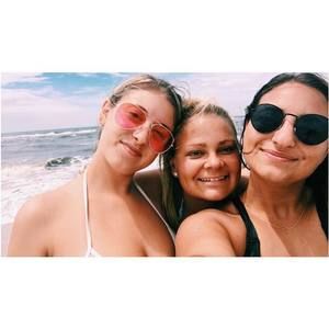 Meet your Posher, Sara